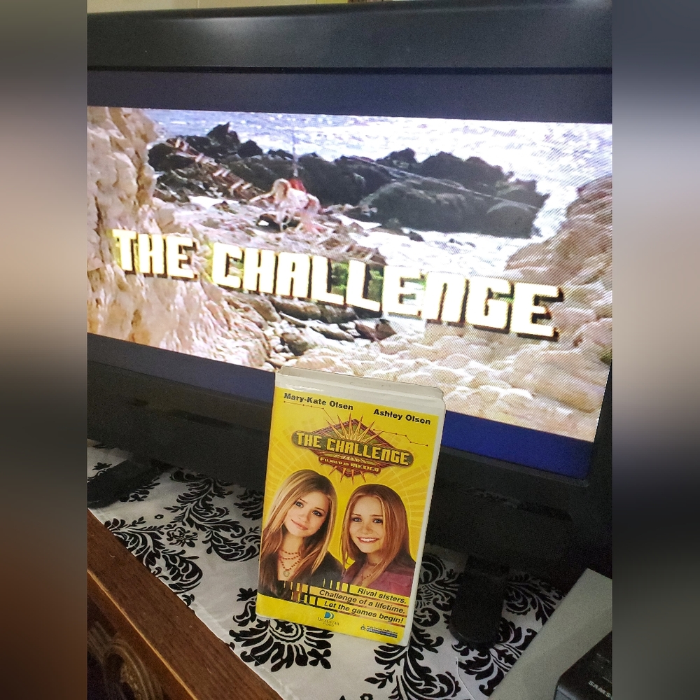 Mary-Kate and Ashley Olsen movies VHS